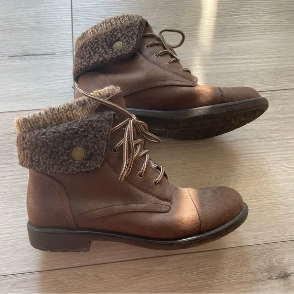 Cliffs by WHITE MOUNTAIN Shoes White Mountain Cliffs Duena Lace Up Brown Ankle Boot Poshmark